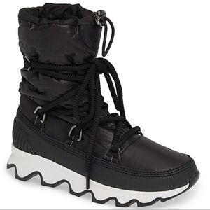 Black Winter Boots with Mid-Calf Height Waterproof Material and Lace-Up